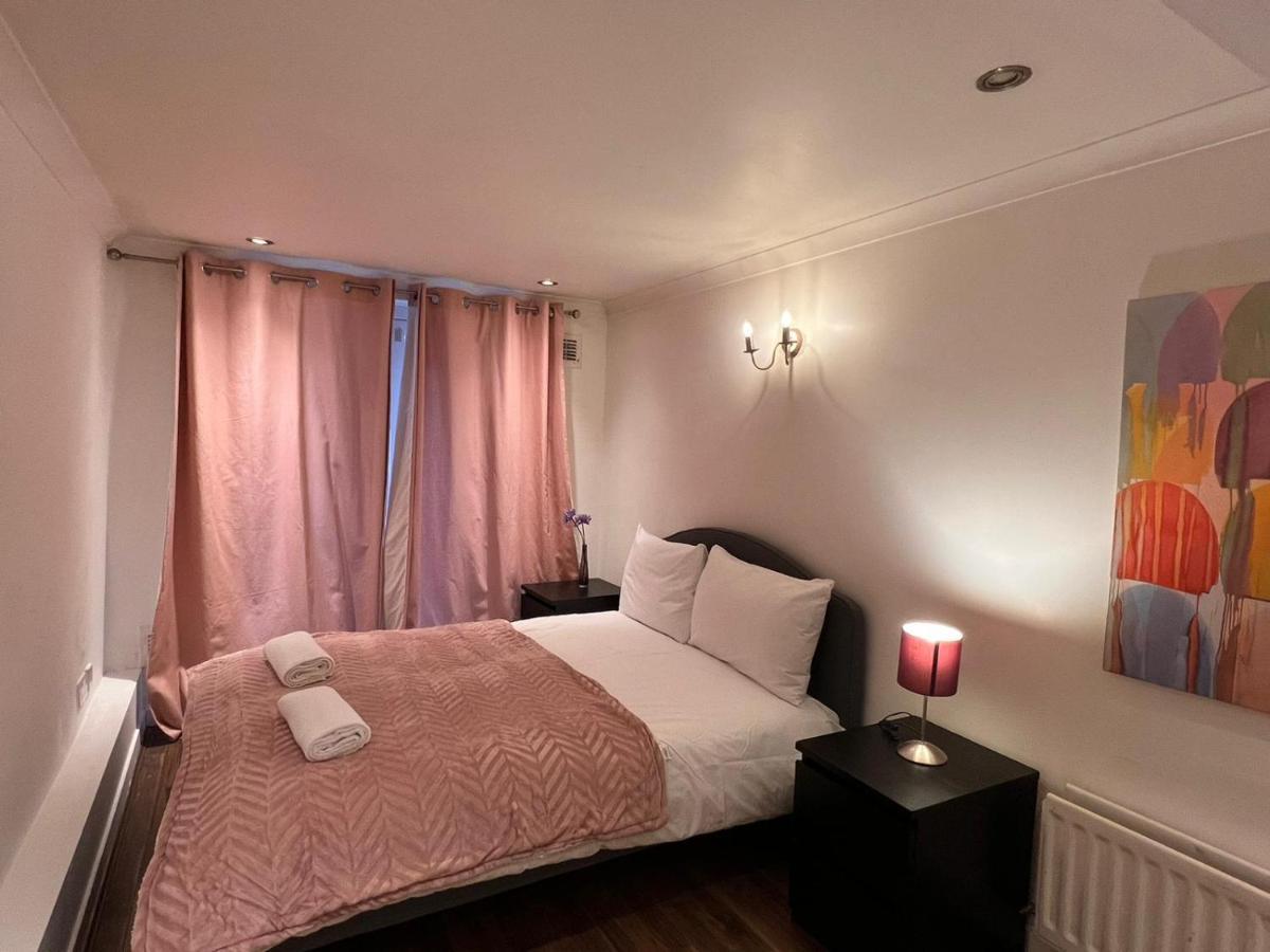 Entire 2-Bedroom Flat In Camden Лондон Екстер'єр фото